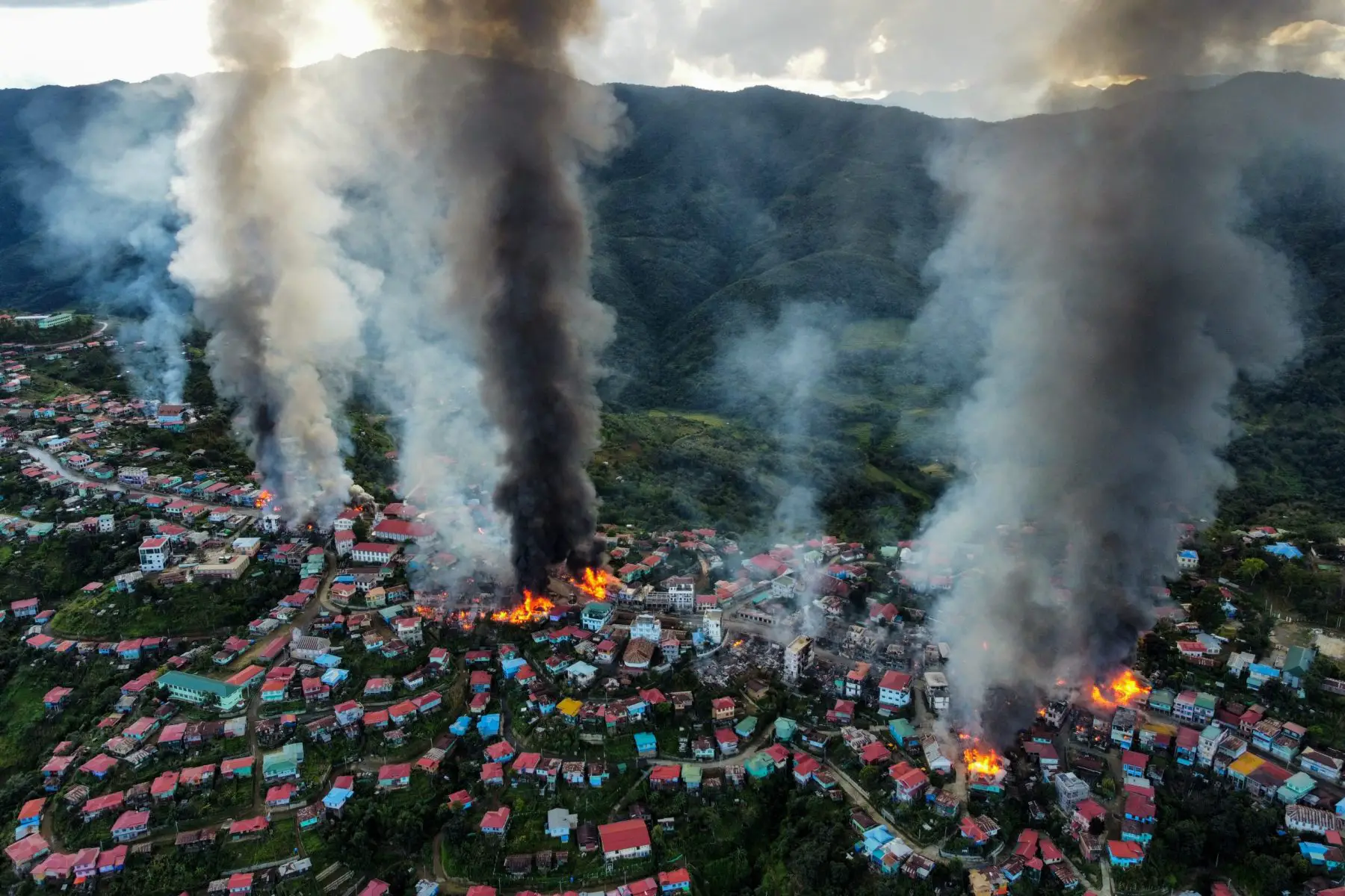 Junta shelling