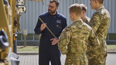 Instructor relays armored vehicle lessons to troops