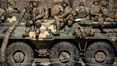 Ukrainian soldiers