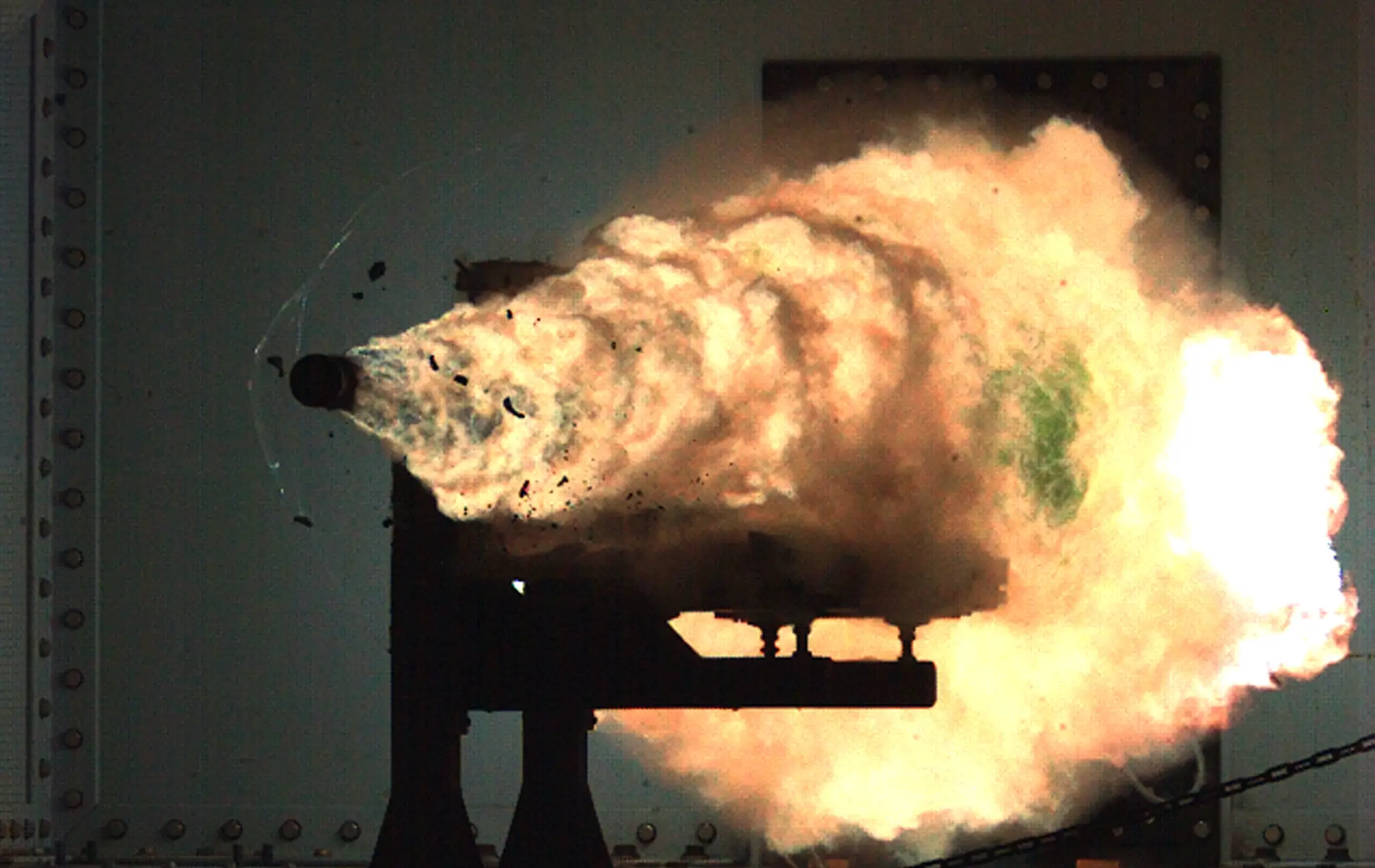 electromagnetic railgun