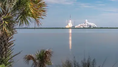 A Falcon 9 Starlink rocket successfully launches from SLC-40 at Cape Canaveral Air Force Station, Fla., Aug. 18, 2020.