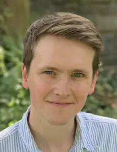Headshot Robert Uniacke